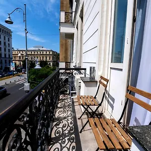 Ultracentral Cozy On Calea Victoriei With Amazing View Bucarest